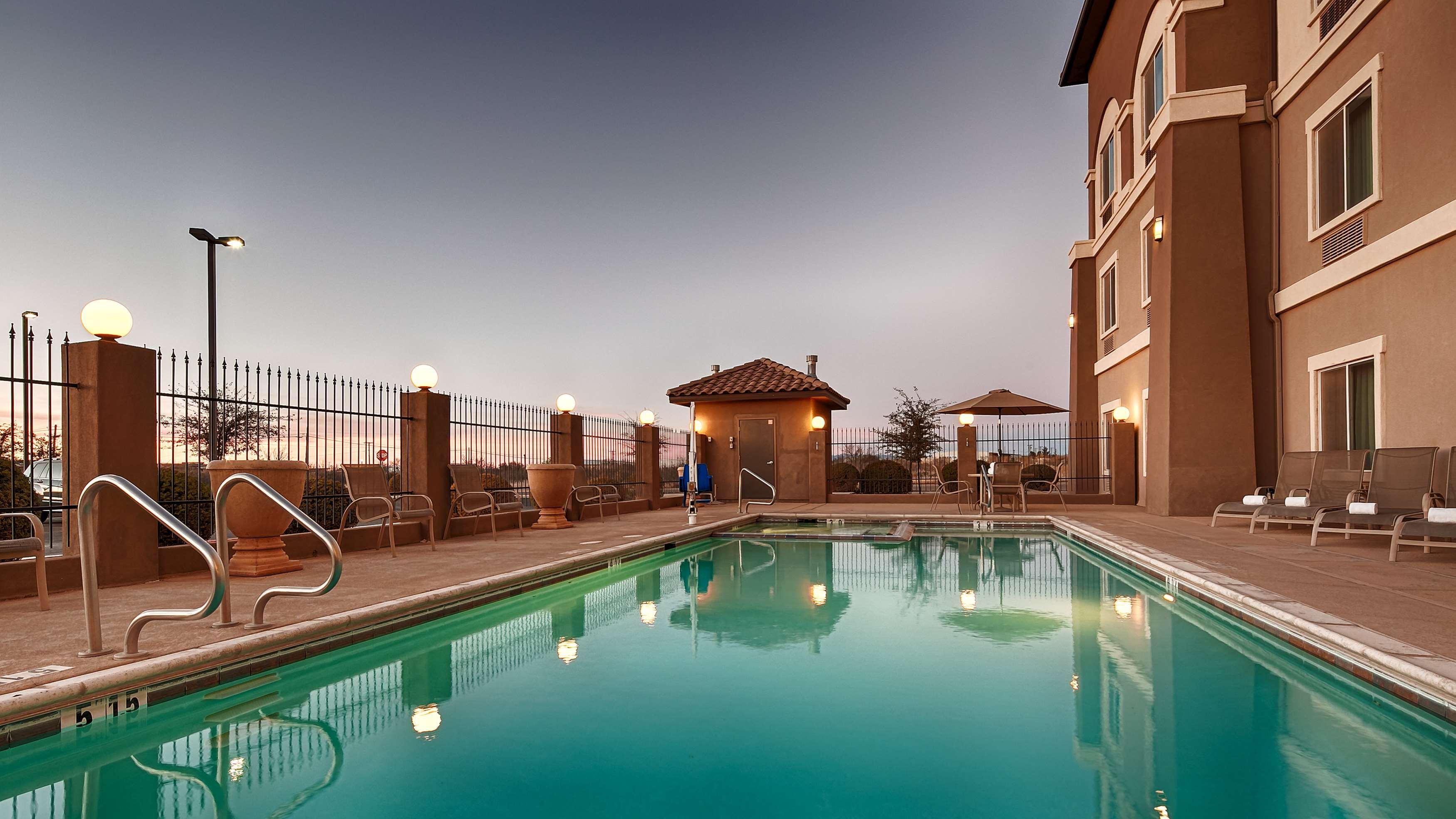 Best Western Douglas Inn & Suites Exterior photo